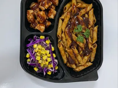 Barbekü Soslu Makarna